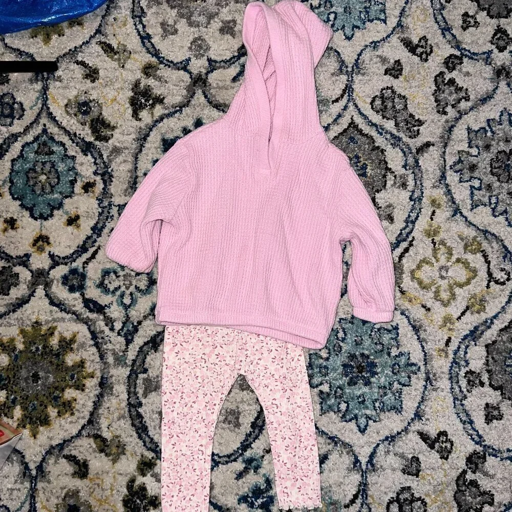 3-Piece Old Navy Baby Girl's Bundle Size 6-12 Months